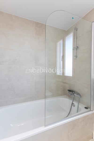 Foto 23896c62-8c99-4d2b-b7bb-8cb82a56cdb9. Location appartement avec chauffage parking piscine dans Madrid