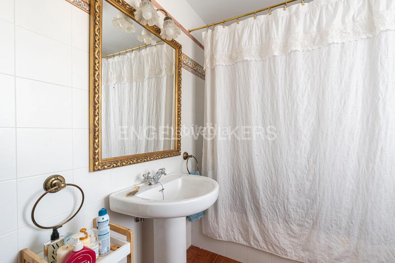 Foto 2226491b-7664-4496-9596-a2306f4bd03e. Maison avec chauffage parking piscine dans Soto del Real