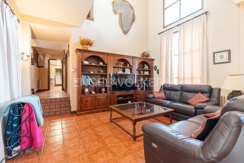 Foto 438536d8-ae94-414d-a852-f1d1a6c6ff8b. Maison avec chauffage parking piscine dans Soto del Real