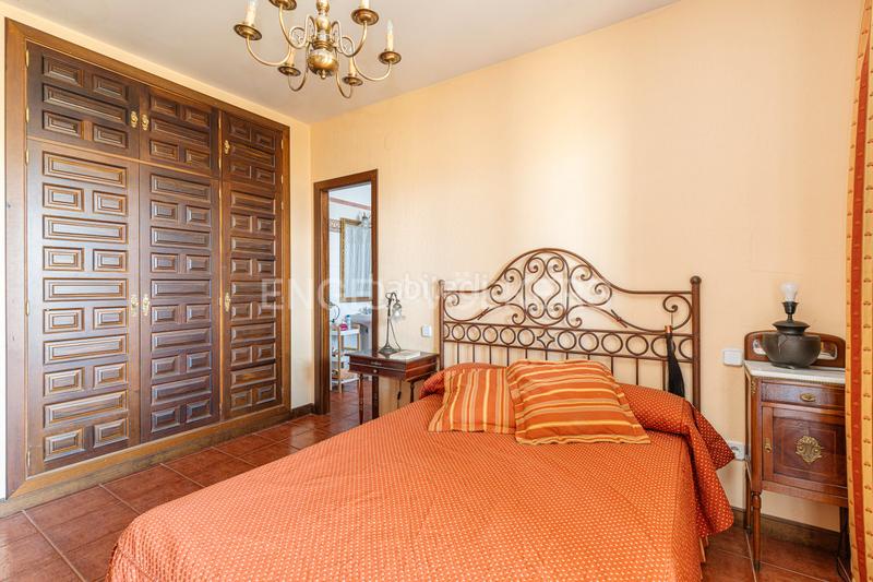 Foto 8811dd6c-6177-41d0-89fb-e4e91af69608. Maison avec chauffage parking piscine dans Soto del Real