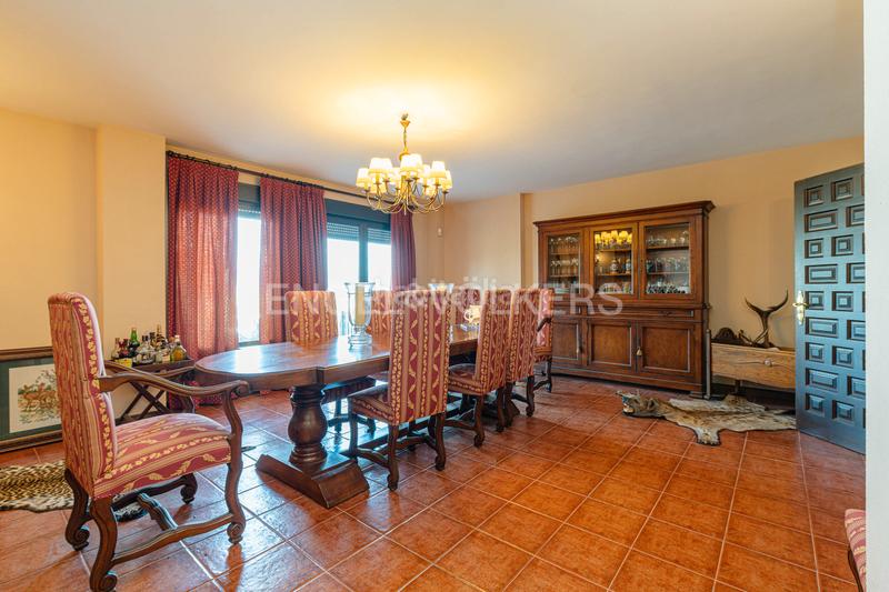 Foto 9d318fbb-e12a-4eb7-a0a8-1f6679d1591c. Maison avec chauffage parking piscine dans Soto del Real