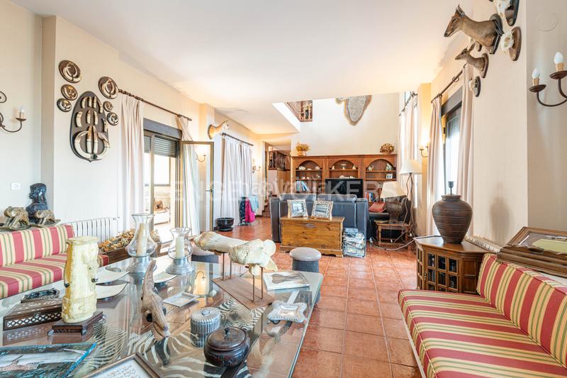 Foto bff4a170-5851-4c68-9dea-7bb2304efbd3. Maison avec chauffage parking piscine dans Soto del Real