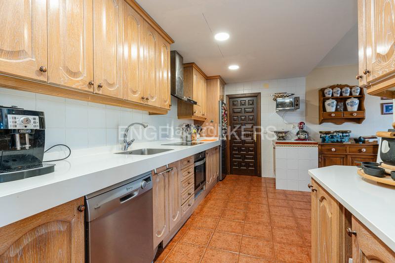 Foto f280ca86-9ac0-40ed-baac-78c34554a3ca. Maison avec chauffage parking piscine dans Soto del Real