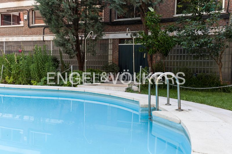 Foto 459293e5-5120-4cff-9440-ad0ddaeb28fc. Pis amb calefacció piscina a Prosperidad Madrid