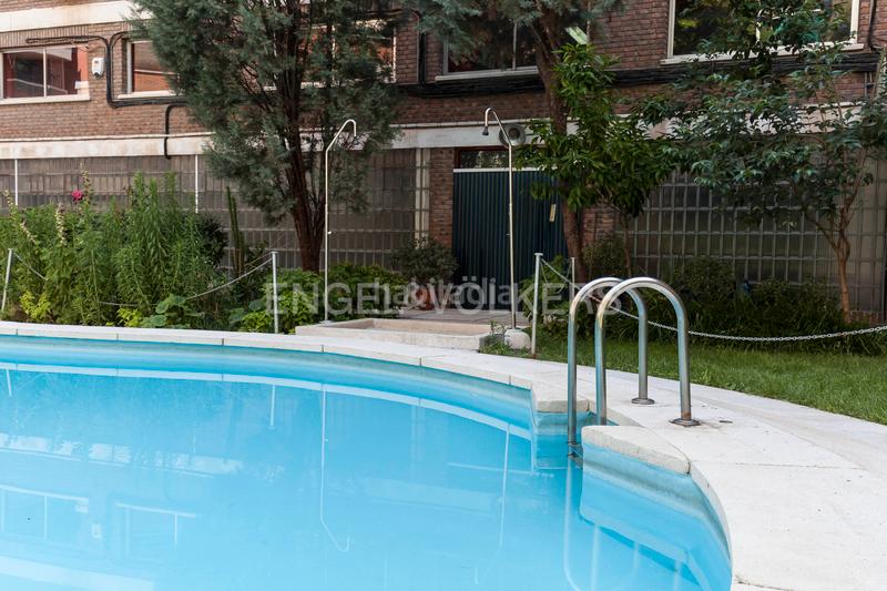 Foto 746b18d2-2e8c-4a01-a8e1-0a944bbab43f. Piccolo appartamento con riscaldamento piscina in Madrid