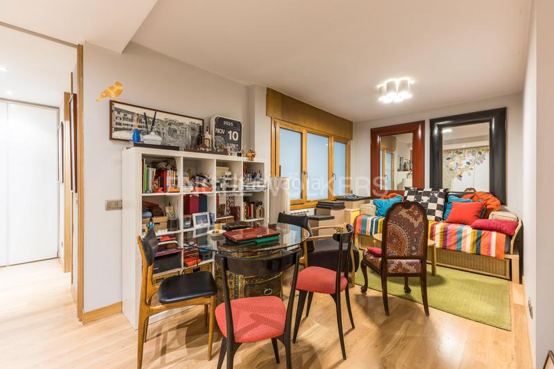 Foto 87913592-4dea-4d33-83f5-73e3fc8dc6bb. Piccolo appartamento con riscaldamento piscina in Madrid