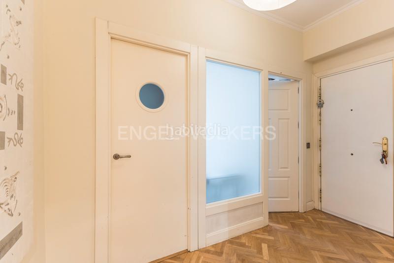 Foto 5129e431-c036-49e1-9bf2-923552ed37e4. Apartamento encantador piso en Nueva España en Nueva España Madrid