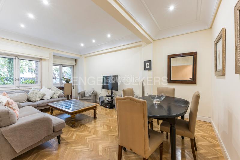 Foto e6a19199-aabf-4b25-b844-51a9222bc69e. Apartamento encantador piso en Nueva España en Nueva España Madrid