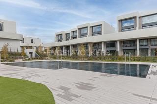 Lloguer Apartament  Avenida de luis garcía cereceda. Lujoso piso amueblado de obra nueva en la finca garden