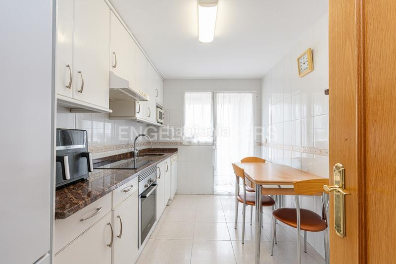 Foto 09fd82a4-2d9b-455d-8629-462c73b29cd2. Apartamento espectacular ático con vistas a la montaña en Majadahonda