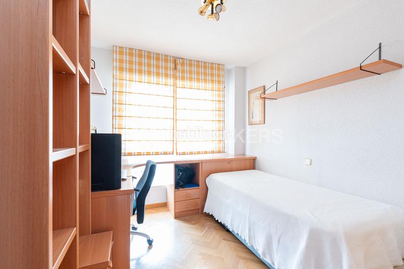 Foto 15fd3d11-0474-4dae-b330-ced12bb84979. Apartamento espectacular ático con vistas a la montaña en Majadahonda