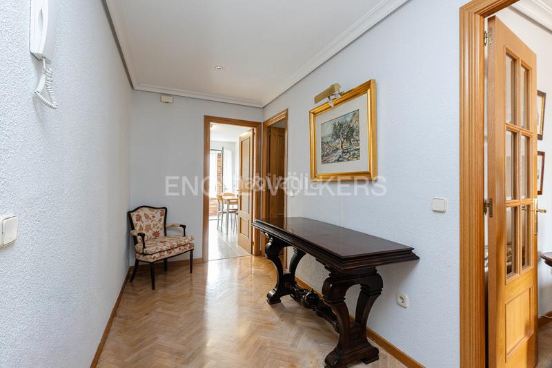 Foto 209db1e1-9f9a-43bb-9314-b28c45eddf05. Apartamento espectacular ático con vistas a la montaña en Majadahonda