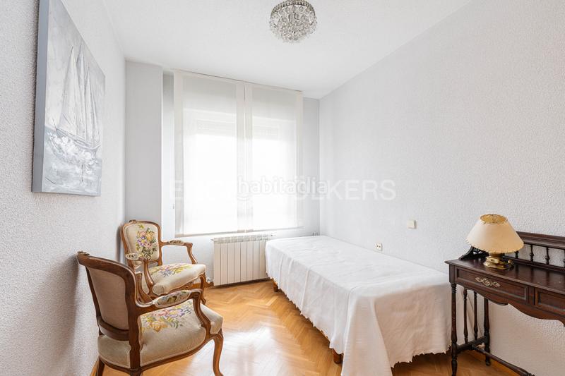 Foto 67d4e9e1-a93e-435e-bf4c-d5e365edde50. Apartamento espectacular ático con vistas a la montaña en Majadahonda