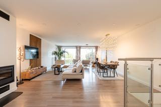 Maison jumelée à Avenida Europa. Chalet pareado reformado en avenida de europa