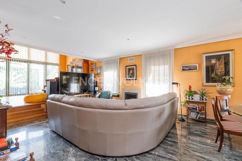 Foto 05666357-f48c-4ede-99d2-b57678a30a25. Casa con riscaldamento parcheggio piscina in El Cantizal Rozas de Madrid (Las)