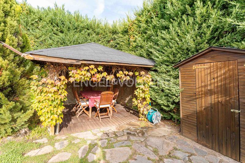 Foto ba4d3981-dfae-4f9a-a121-36bf3cee60fa. Casa con riscaldamento parcheggio piscina in El Cantizal Rozas de Madrid (Las)