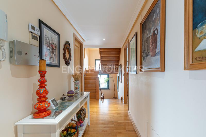 Foto c5f76bb3-fb41-4191-82b5-2edbbaa061b4. Casa con riscaldamento parcheggio piscina in El Cantizal Rozas de Madrid (Las)