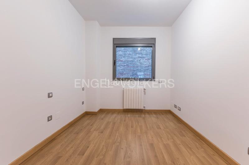 Foto 4f27265b-6cbc-4bd2-93f7-b03c536cca5c. Alquiler apartamento  con estilo contemporáneo en chamberí en Madrid