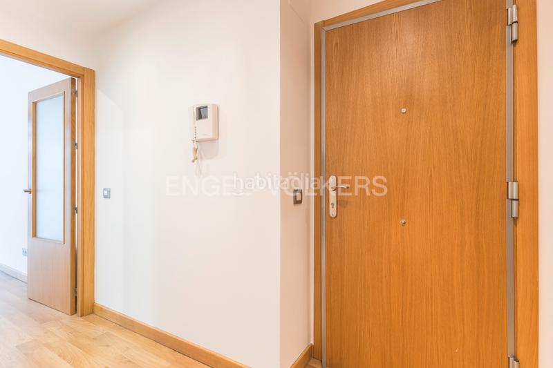 Foto adcafb25-b9c2-43c6-8f8b-9149f37fd913. Miete appartement mit heizung parking in Ríos Rosas-Nuevos Ministerios Madrid