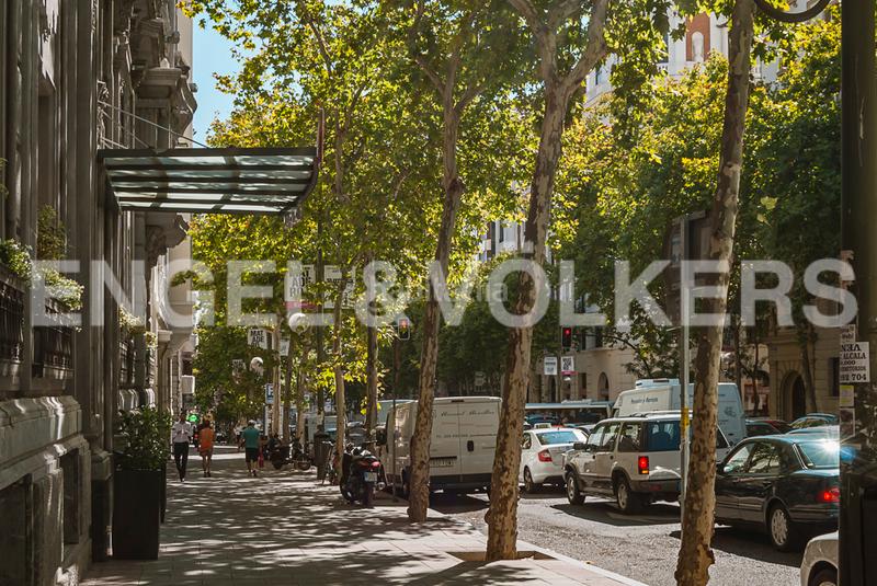 Foto 30ea0aec-aaa0-46a1-9d1f-eecb84c15950. Rent apartment with heating parking in Ríos Rosas-Nuevos Ministerios Madrid