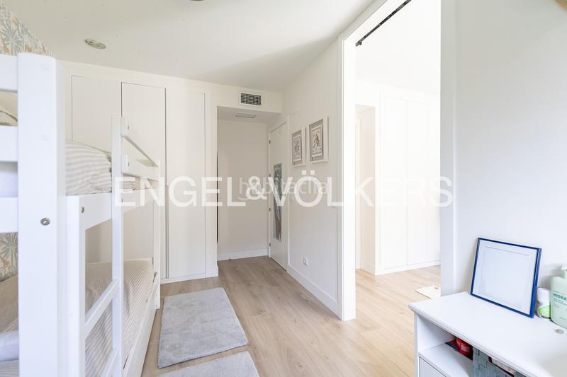 Foto 7c9e4f0a-ac58-42c5-a700-d29e882cad1e. Apartment with heating parking pool in Monte el Pilar Majadahonda