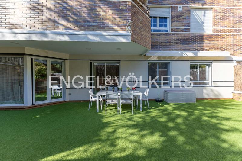 Foto a2e68b29-3487-4c26-a34f-d477b8da9900. Apartment with heating parking pool in Monte el Pilar Majadahonda