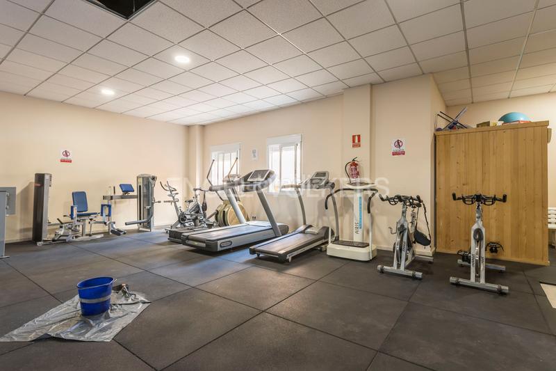 Foto b2b20913-88d0-499c-b028-c650e100698e. Studio avec chauffage parking piscine dans Butarque Madrid