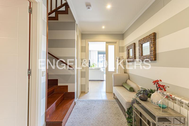 Foto 603e1432-aeda-47cd-bb31-485a582d7794. Casa adossada amb calefacció aparcament piscina a Paracuellos de Jarama