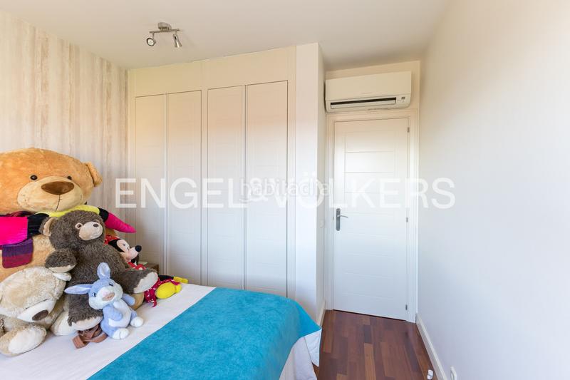 Foto ada332c7-914b-4d9d-b105-86f49ae02619. Casa adossada amb calefacció aparcament piscina a Paracuellos de Jarama