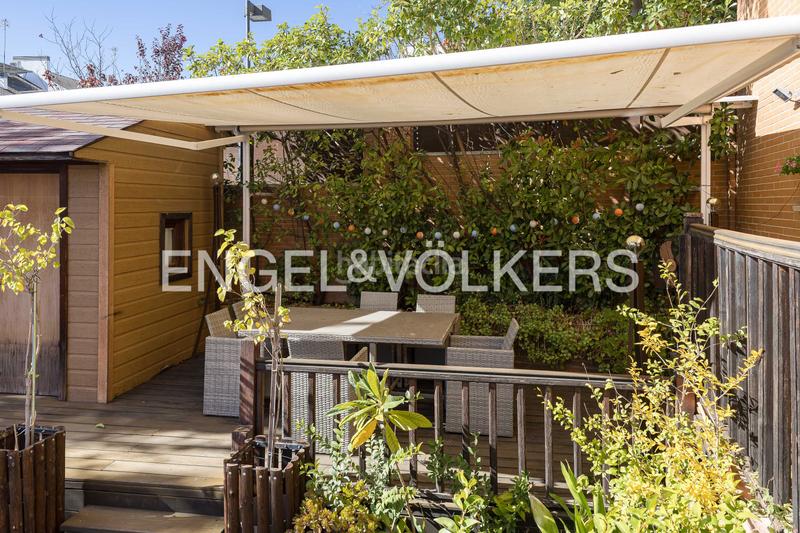 Foto d3fcd91f-640f-424e-885d-1a3d5ae6ccb3. Casa adossada amb calefacció aparcament piscina a Paracuellos de Jarama