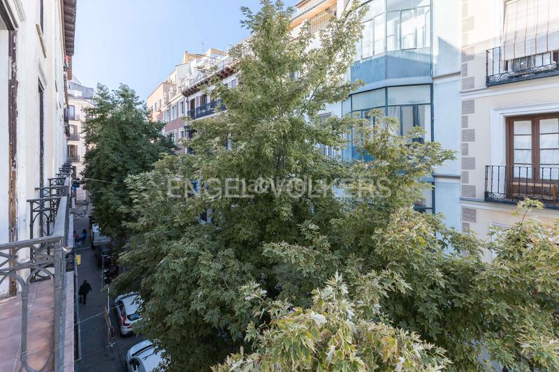 Foto 0e34633e-cb1f-45ce-9a1f-40f77a11542b. Appartement avec chauffage dans Sol Madrid