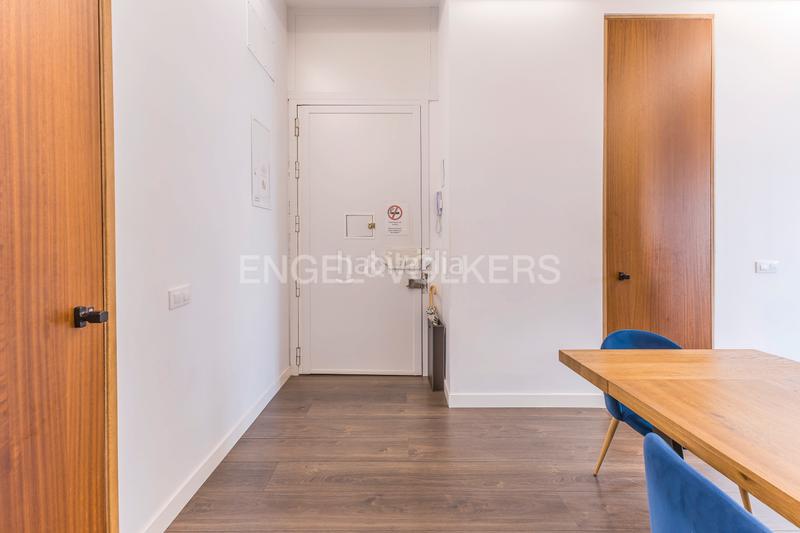 Foto 3bc5e1c5-9c44-4c8e-9a8c-5d9750967b08. Appartement avec chauffage dans Sol Madrid
