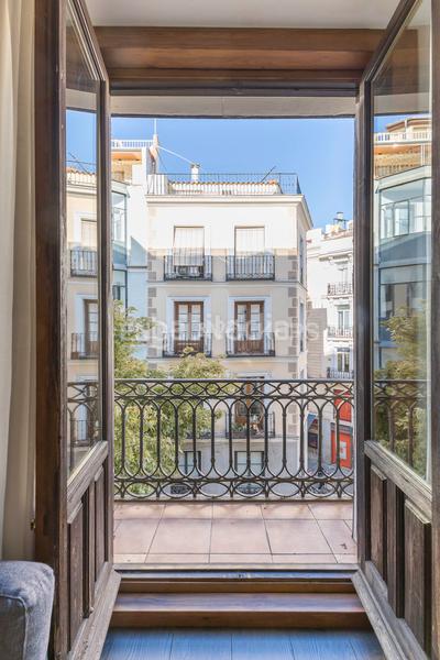 Foto d3a93ee7-20b9-4bf4-83d4-8f909a683ef2. Appartement avec chauffage dans Sol Madrid