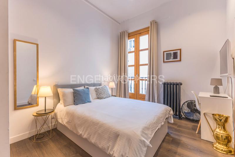 Foto f76af634-fce6-4379-8822-7b80ee284bd6. Appartement avec chauffage dans Sol Madrid
