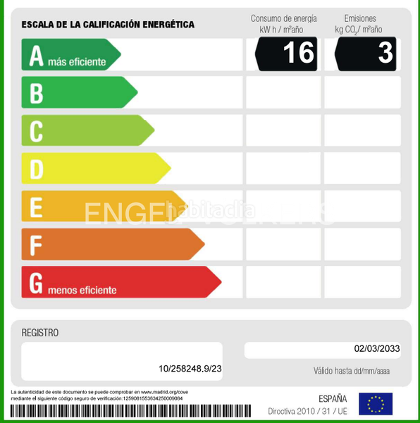 Foto 76dba337-1aa8-4d43-8890-2bb911ce5d4c. Casa a schiera con riscaldamento parcheggio piscina in Madrid