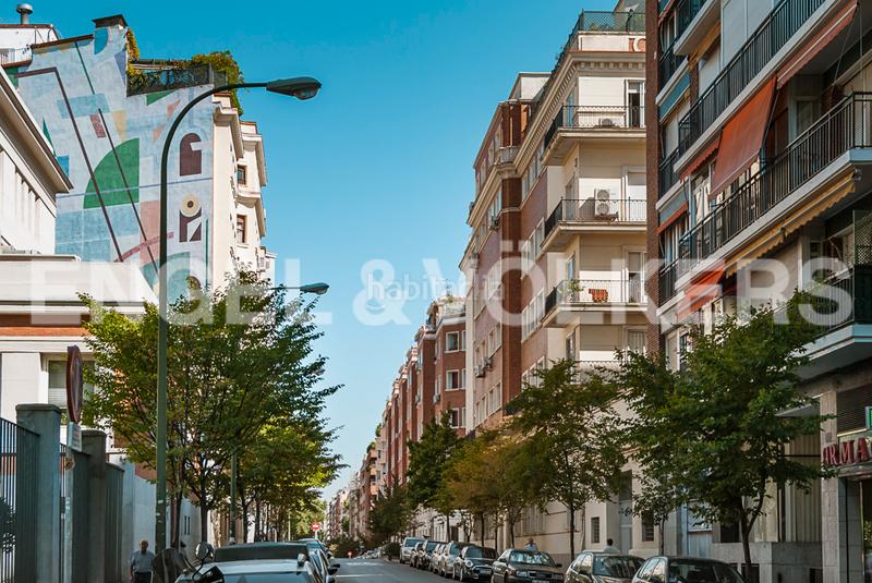 Foto b66c98a9-5411-4b94-9524-f337061cb852. Location appartement avec chauffage parking dans Ríos Rosas-Nuevos Ministerios Madrid