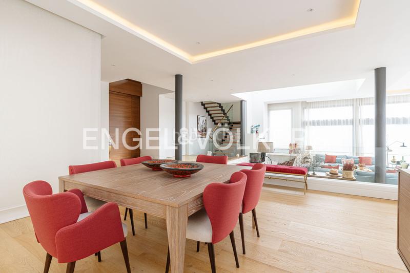 Foto 45551760-191f-4e17-b88a-232c9b179684. Casa amb calefacció piscina a Aravaca Madrid