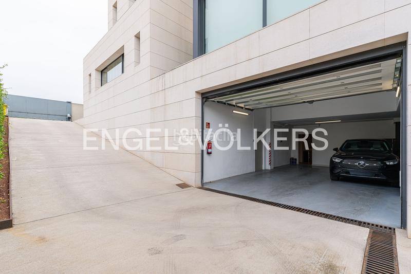 Foto 7918fcd6-d3ff-40e5-a701-c8bd18ecac85. Casa amb calefacció piscina a Aravaca Madrid