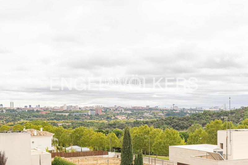 Foto 7c5c2f67-1381-4691-b76d-2a85b0cd5174. Casa amb calefacció piscina a Aravaca Madrid