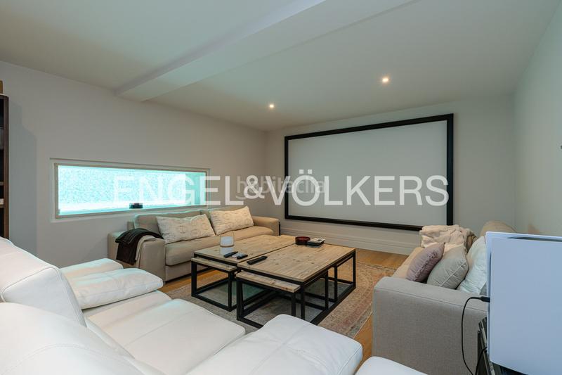 Foto bf9a2a93-f0a9-4d66-b05e-f357b7197d01. Casa amb calefacció piscina a Aravaca Madrid