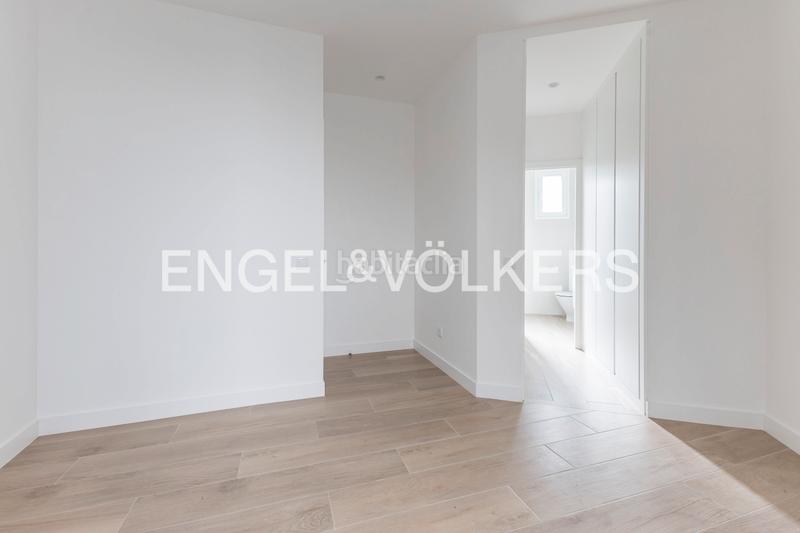 Foto 197bd3f9-59eb-468d-a6b6-6d4f5623461c. Alquiler apartamento luminoso, recién reformado, a estrenar, ubicación excelente en chamberí en Madrid