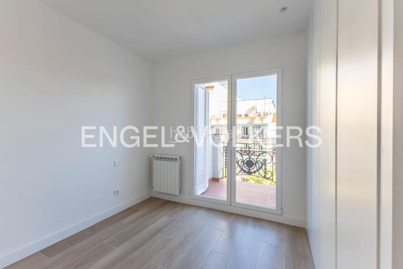 Foto e75bc6db-f471-4b98-80d0-3296f1021a78. Location appartement avec chauffage dans Trafalgar Madrid