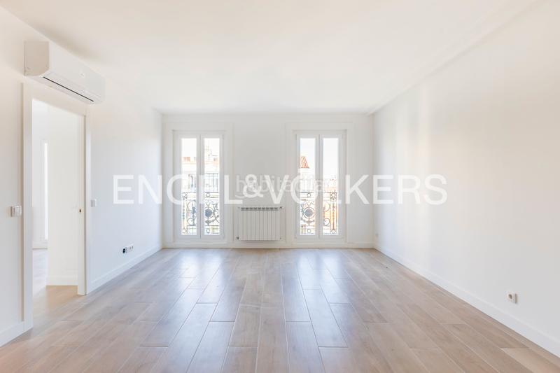Foto 110a384a-427e-4b65-ad9d-d13437174ef2. Rent apartment with heating in Trafalgar Madrid
