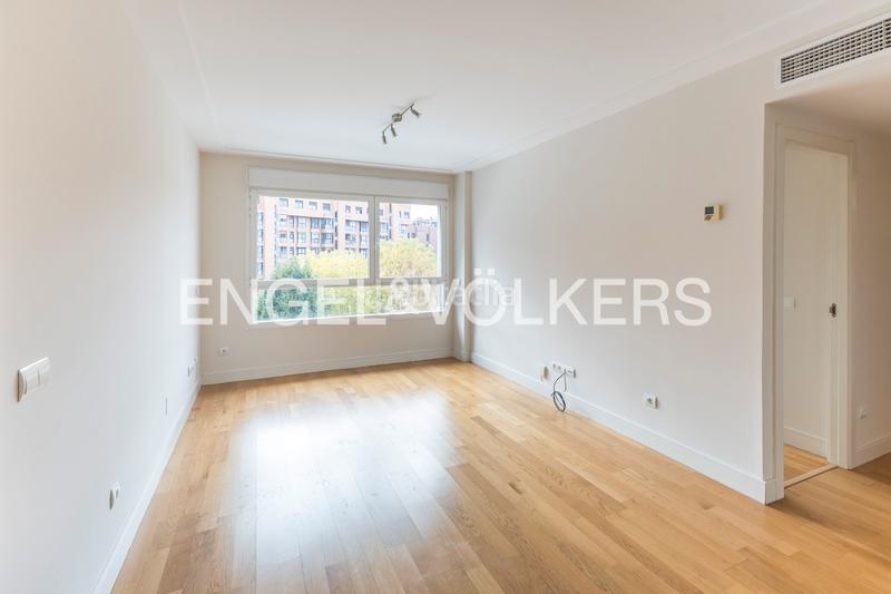 Foto 4080e285-a89d-496e-866b-b6c5c8427dd5. Appartement mit heizung parking pool in Legazpi Madrid