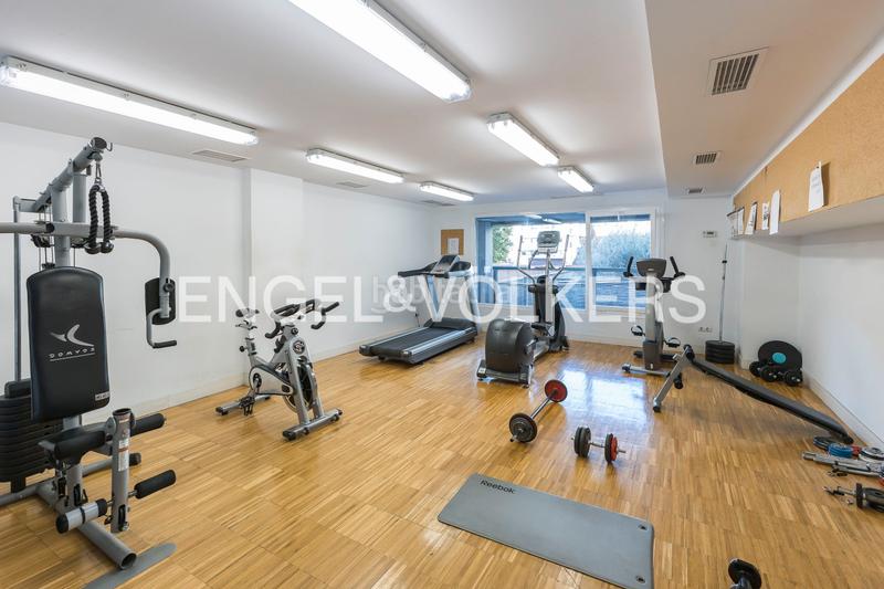 Foto 971317bf-5d55-4985-b695-87c52726dc62. Appartement mit heizung parking pool in Legazpi Madrid