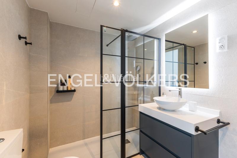 Foto ac2cc85b-21a8-4ee8-bc3c-06a73ff5b627. Affitto attico con riscaldamento parcheggio piscina in Madrid