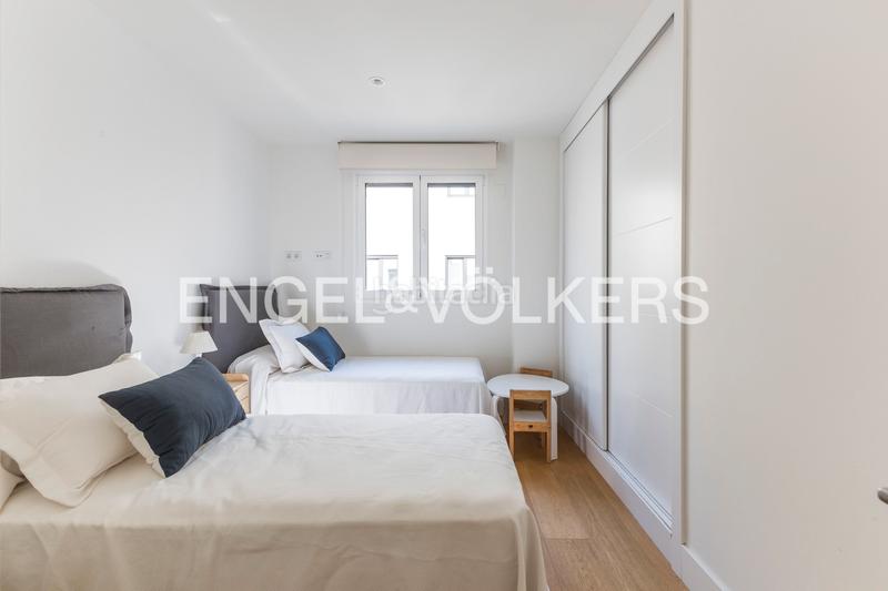 Foto e74dffc7-3564-478f-b93a-d3f3ff6fa9b0. Location attique avec chauffage parking piscine dans Madrid