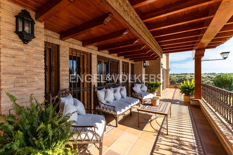 Foto 047201fd-01ec-45ab-8104-a53b52879d31. Casa con riscaldamento parcheggio piscina in El Bosque Villaviciosa de Odón