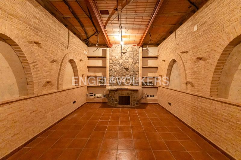 Foto 1a6b963b-de2d-4bda-b346-0207d2b13145. Casa con riscaldamento parcheggio piscina in El Bosque Villaviciosa de Odón