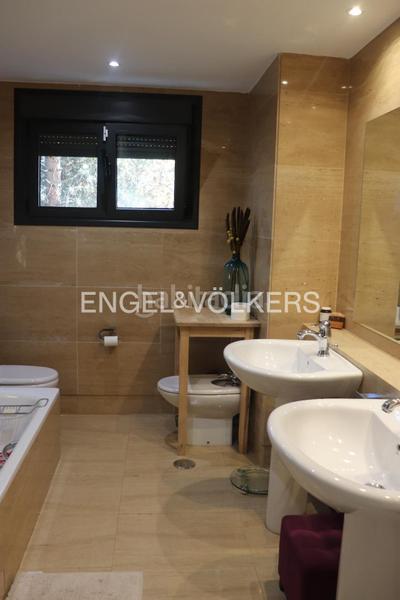 Foto 0f92c062-c374-4e89-a99d-639997d2090f. Lloguer casa amb calefacció aparcament piscina a Torrelodones